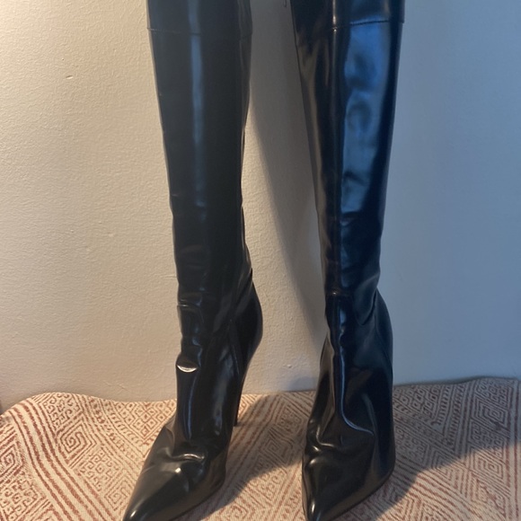 Prada boots worn before. Just the boots. no box. good condition. - Picture 2 of 5